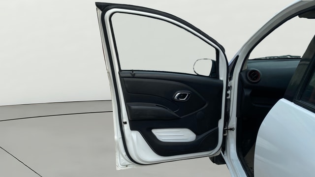 View Datsun Redi GO Image 31 Used Datsun Redi GO Image 31