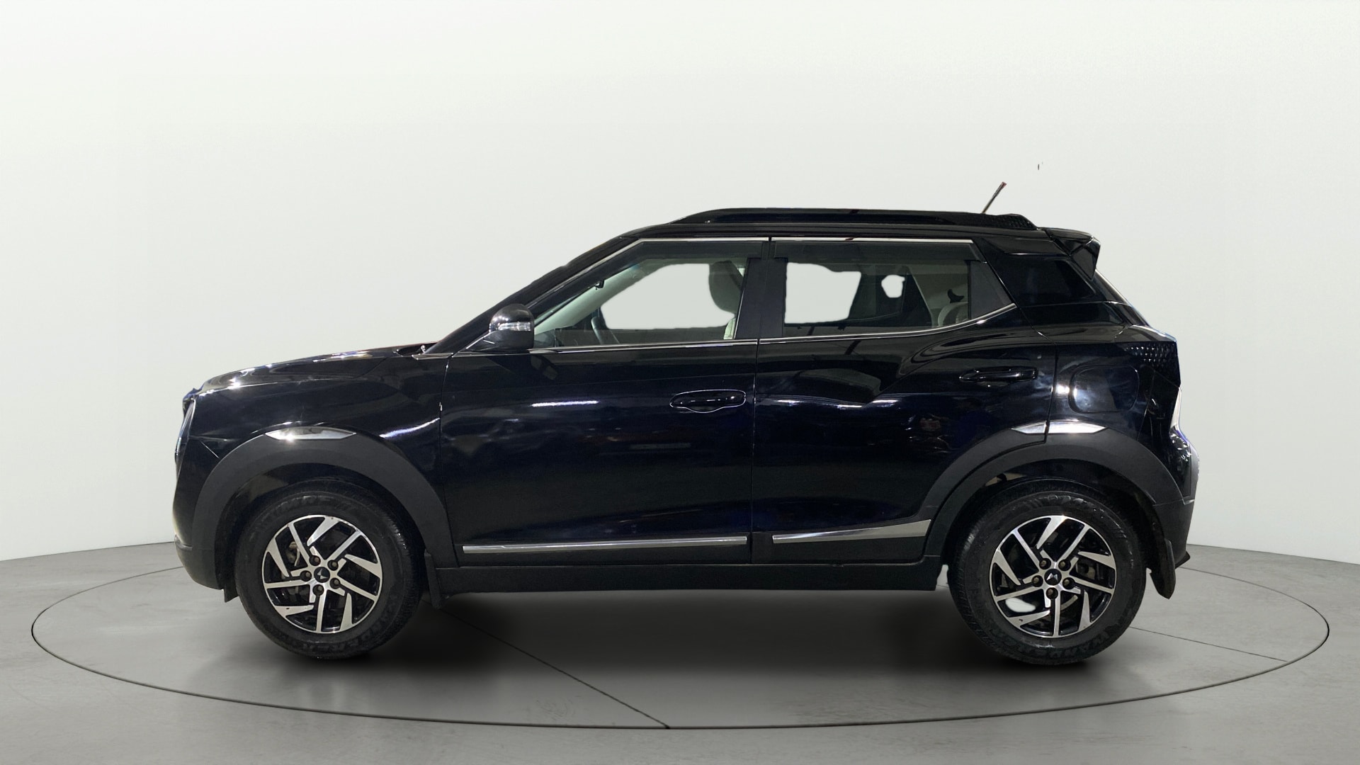 Used 2024 Mahindra XUV 3XO Used 2024 Mahindra XUV 3XO