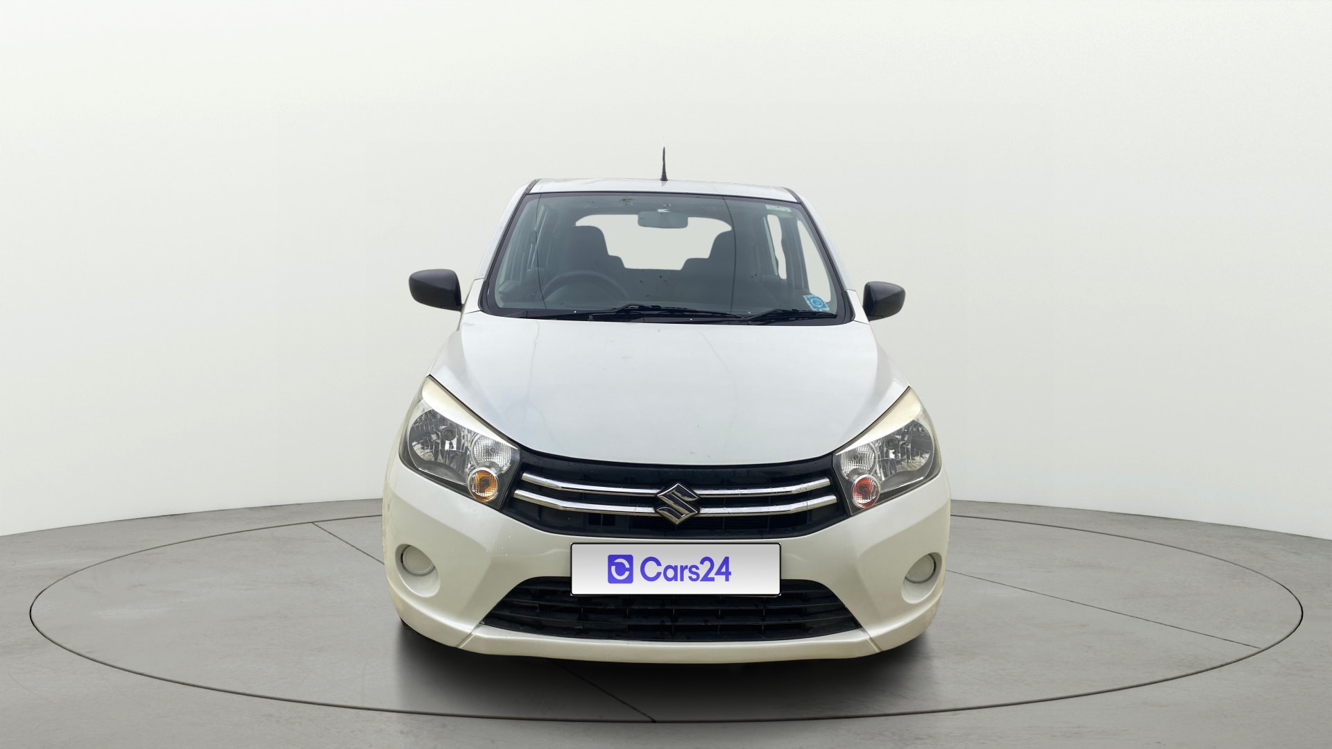 View 2017 Maruti Suzuki 1000 Base Variant Image 1 Used 2017 Maruti Suzuki 1000 Base Variant Image 1