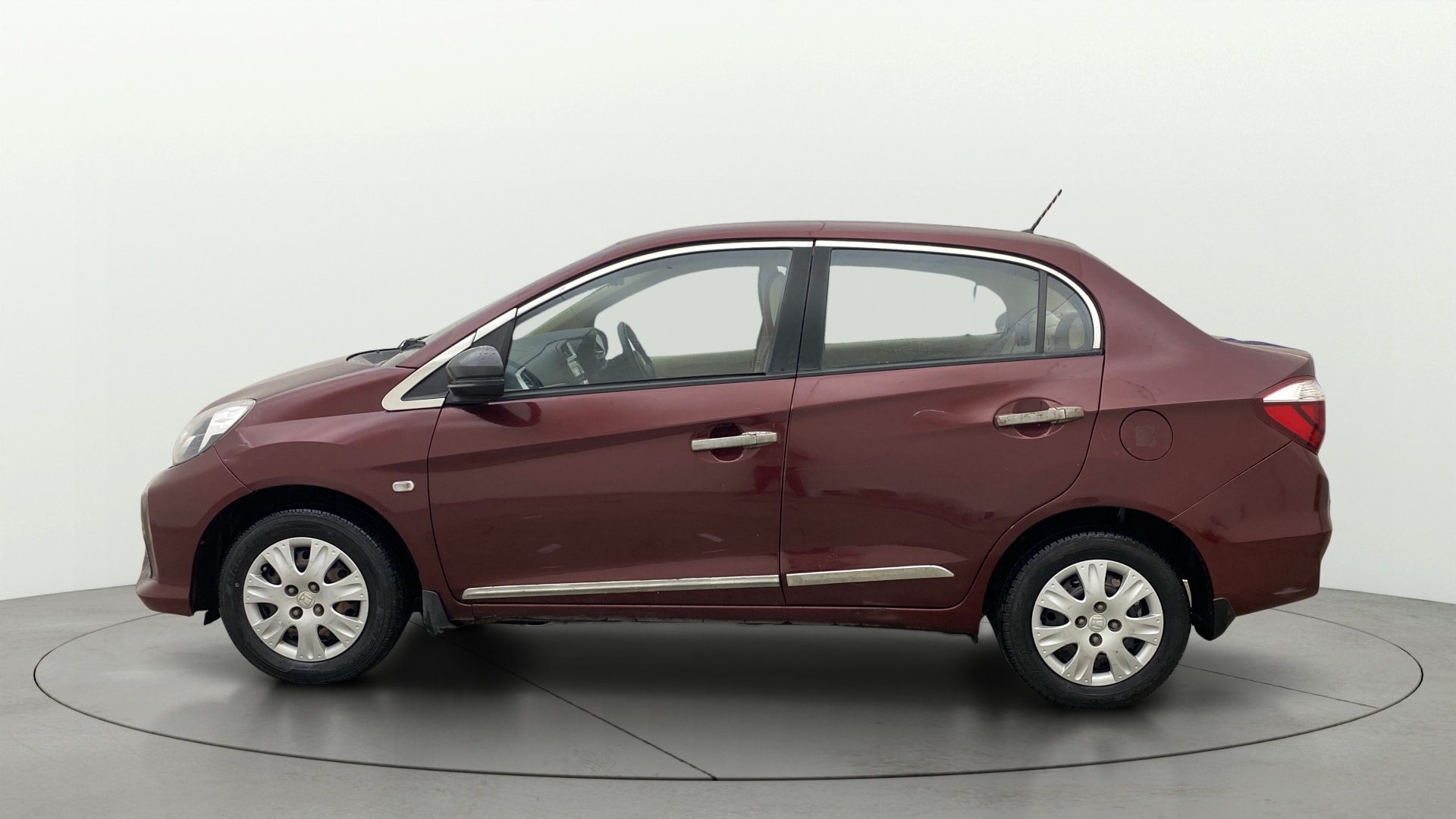 View 2016 Honda Amaze E MT Petrol BS IV Image 5 Used 2016 Honda Amaze E MT Petrol BS IV Image 5