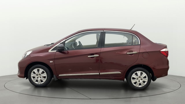 View Honda Amaze Image 5 Used Honda Amaze Image 5