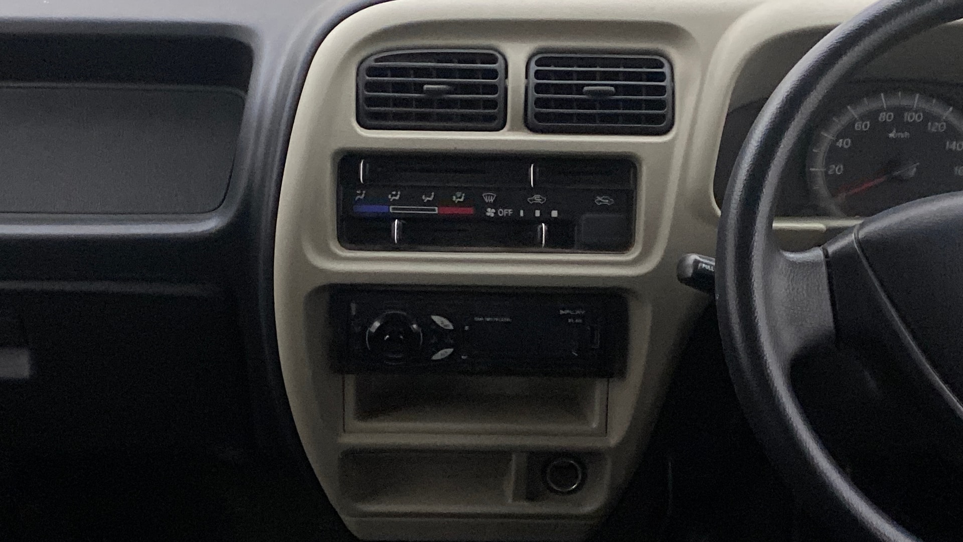 View 2019 Maruti Suzuki 1000 Base Variant Image 18 Used 2019 Maruti Suzuki 1000 Base Variant Image 18