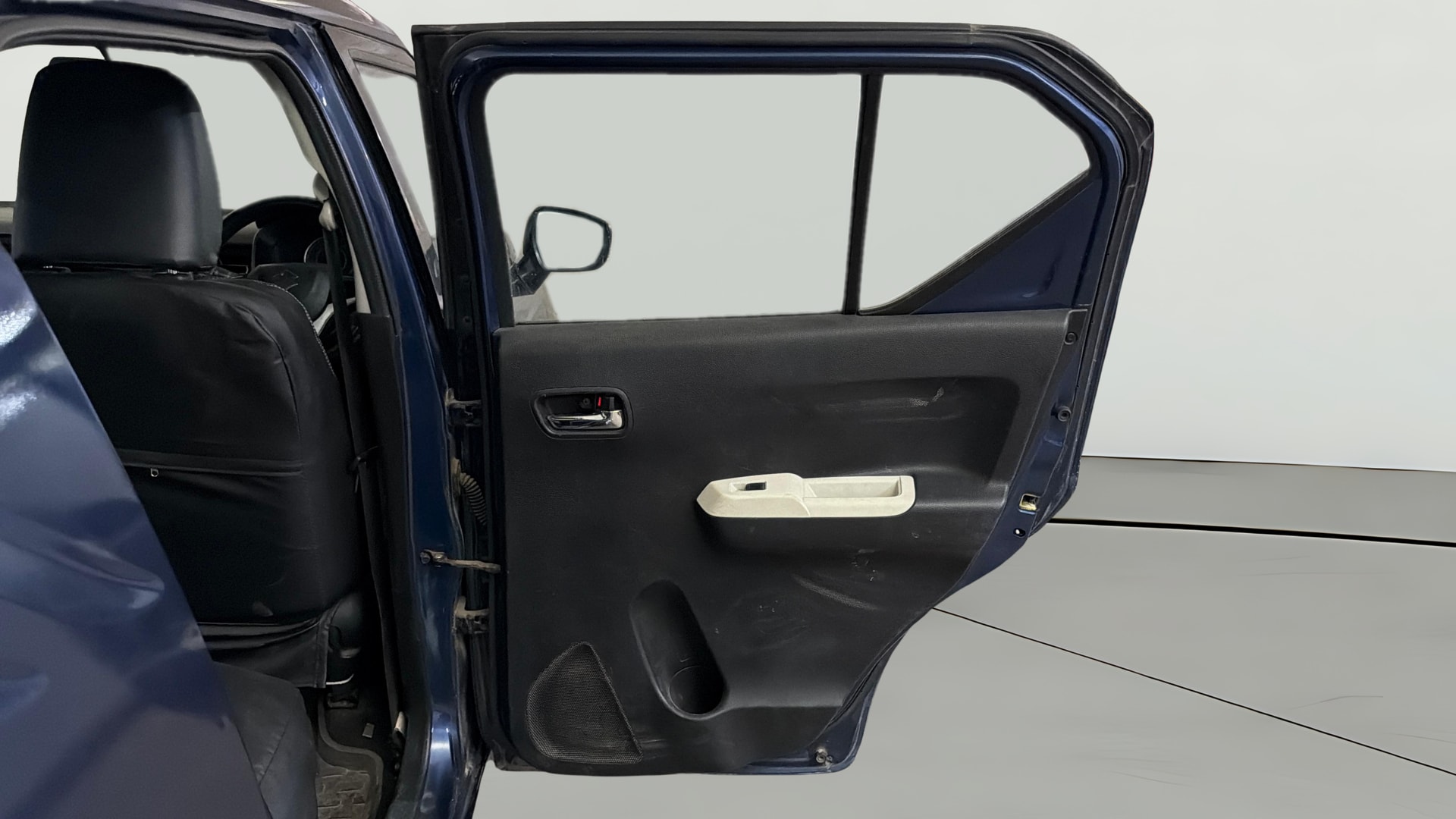 View 2018 Maruti Suzuki 1000 Base Variant Image 5 Used 2018 Maruti Suzuki 1000 Base Variant Image 5