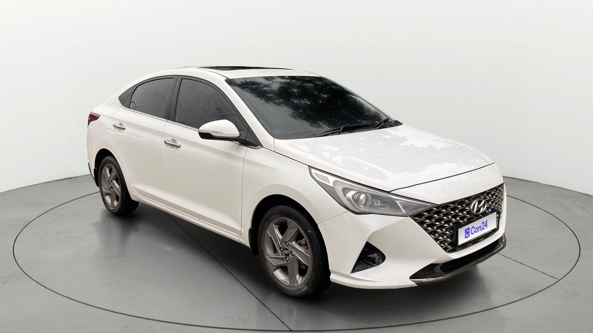Used 2022 Hyundai Verna Used 2022 Hyundai Verna