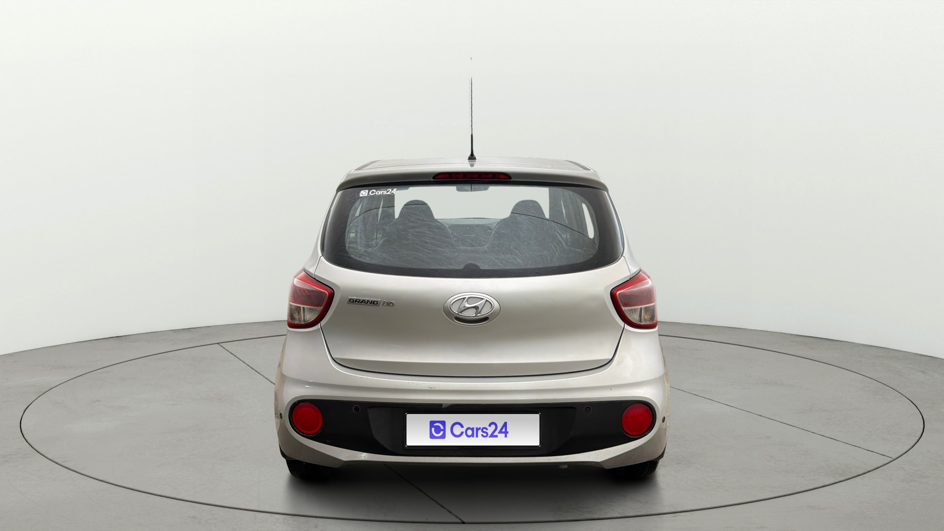 Used 2018 Hyundai Grand i10 Used 2018 Hyundai Grand i10