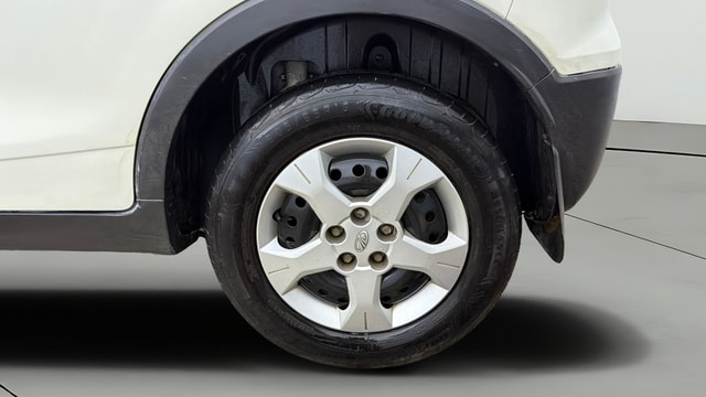 View Mahindra XUV300 Image 11 Used Mahindra XUV300 Image 11