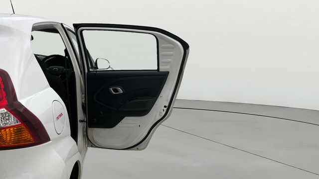 View Datsun Redi GO Image 7 Used Datsun Redi GO Image 7
