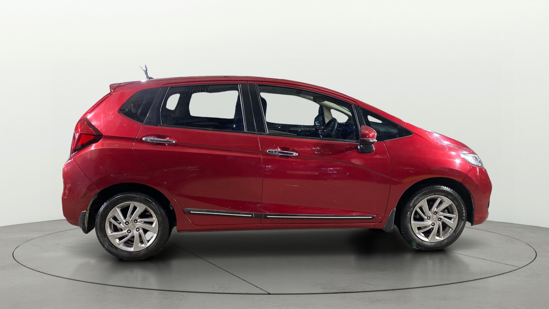 View 2021 Honda Jazz E MT Diesel Image 9 Used 2021 Honda Jazz E MT Diesel Image 9