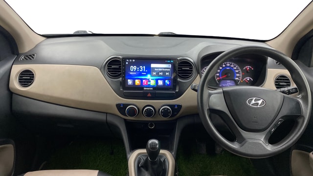 View Hyundai Grand i10 Image 15 Used Hyundai Grand i10 Image 15