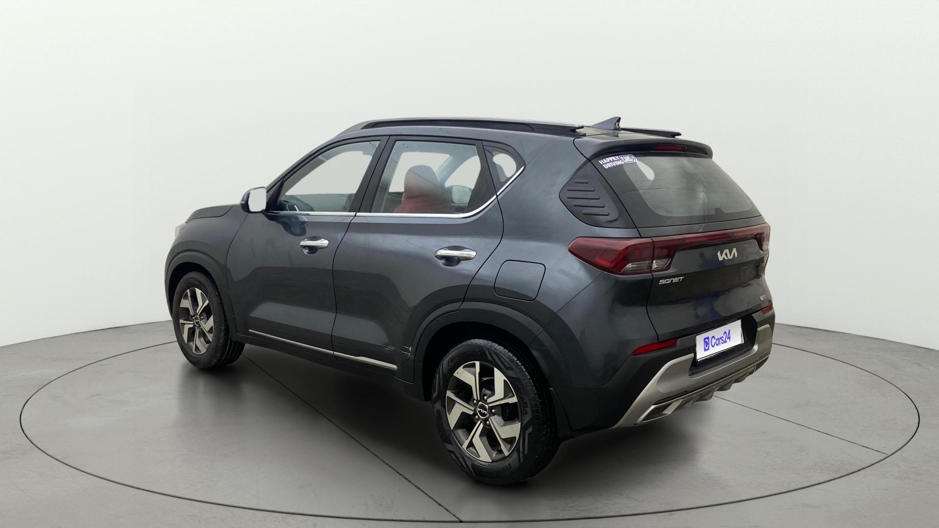 View 2023 Kia Sonet HTX iMT Petrol Image 2 Used 2023 Kia Sonet HTX iMT Petrol Image 2