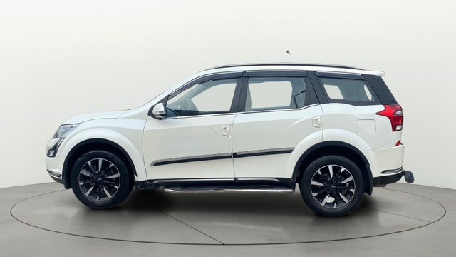 View Mahindra XUV500 Image 6 Used Mahindra XUV500 Image 6