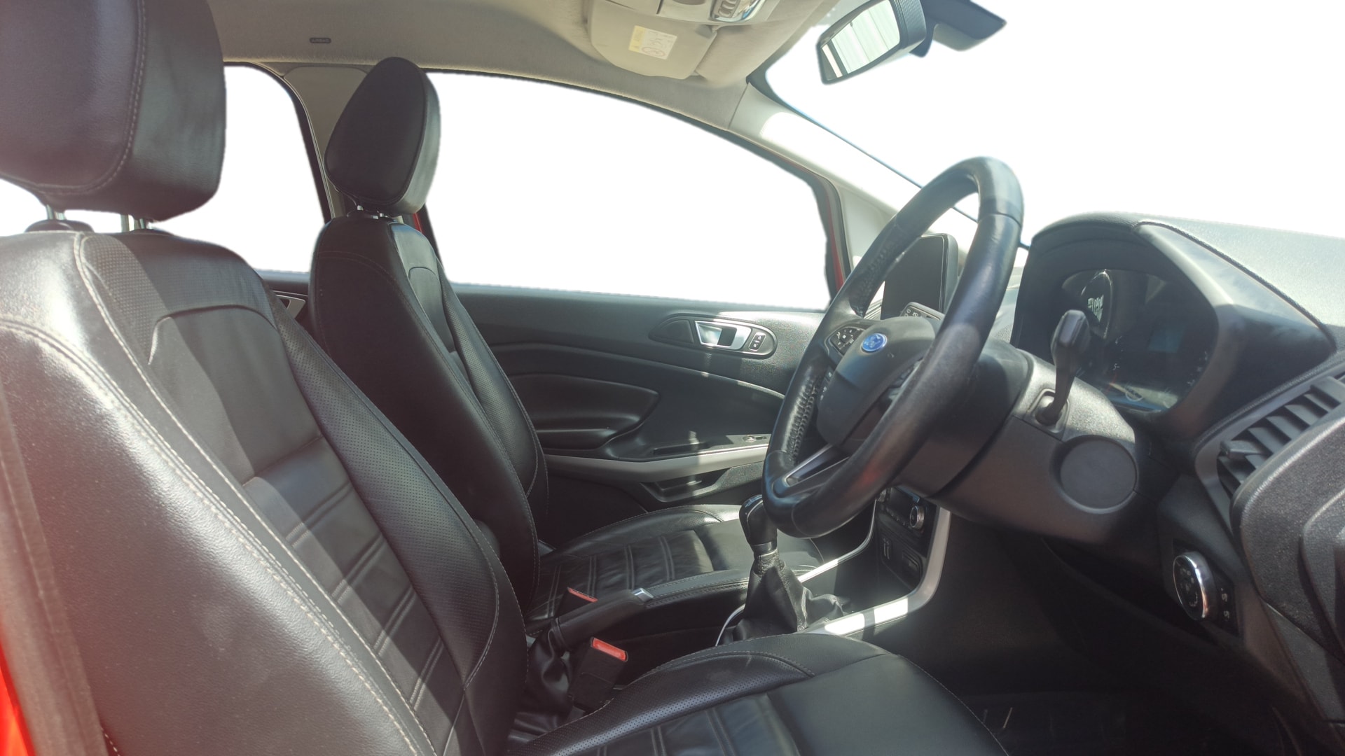 View 2018 Ford EcoSport 1.5 TDCi Diesel Ambiente BS IV Image 27 Used 2018 Ford EcoSport 1.5 TDCi Diesel Ambiente BS IV Image 27