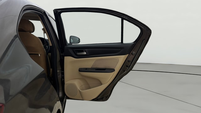 View Honda Amaze Image 7 Used Honda Amaze Image 7