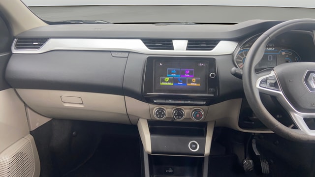 View Renault Triber Image 18 Used Renault Triber Image 18