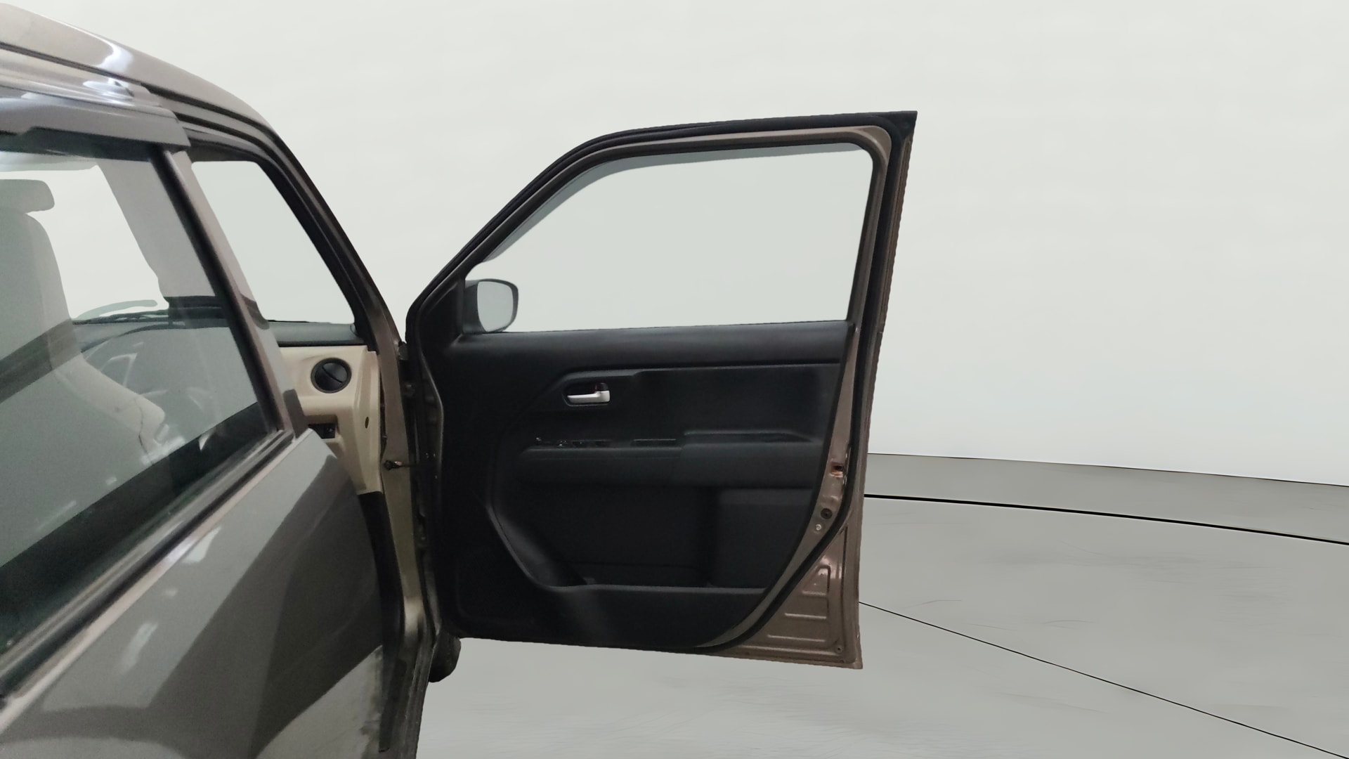 View 2019 Maruti Suzuki 1000 Base Variant Image 43 Used 2019 Maruti Suzuki 1000 Base Variant Image 43
