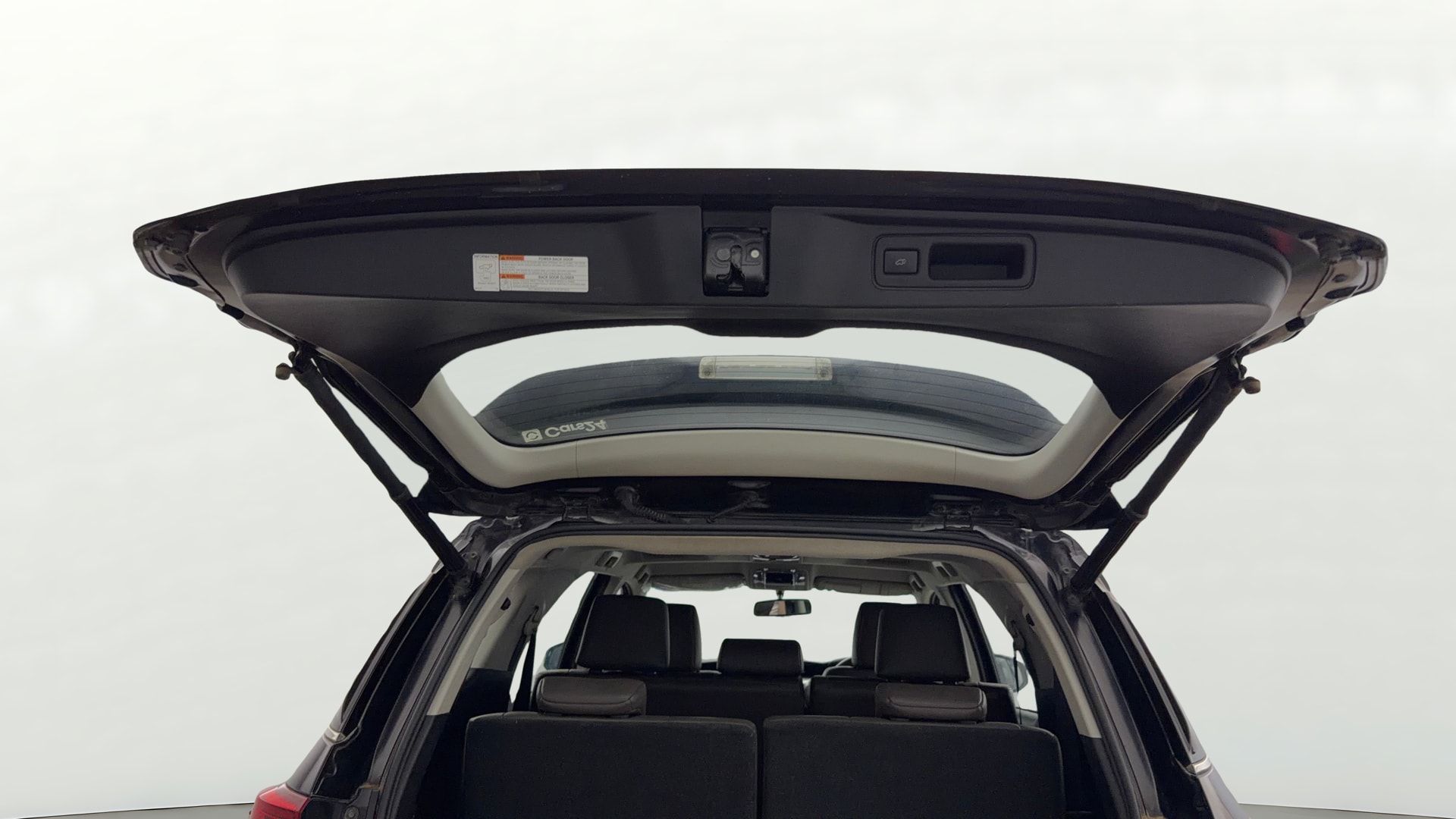 View 2019 Toyota Fortuner 2.7 4X2 AT Image 33 Used 2019 Toyota Fortuner 2.7 4X2 AT Image 33