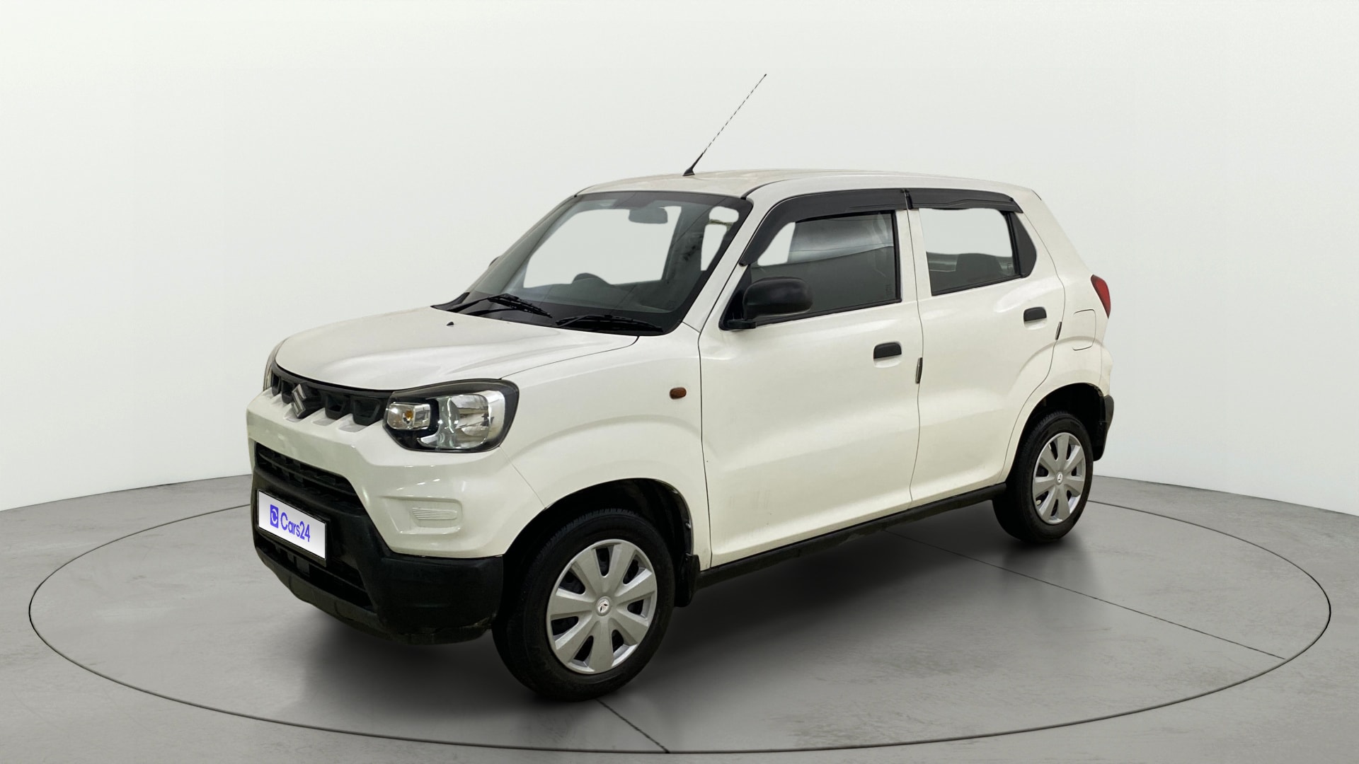 View 2021 Maruti Suzuki 1000 Base Variant Image 34 Used 2021 Maruti Suzuki 1000 Base Variant Image 34