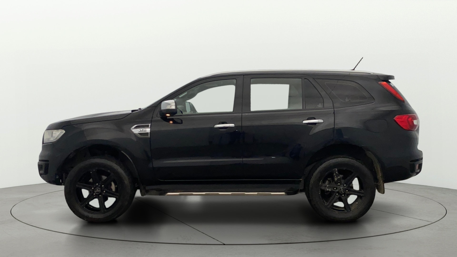 View 2018 Ford Endeavour 3.2L AWD AT Titanium Image 28 Used 2018 Ford Endeavour 3.2L AWD AT Titanium Image 28