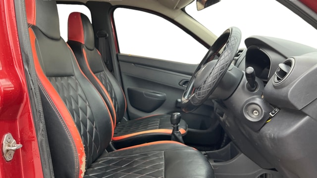 View Renault Kwid Image 26 Used Renault Kwid Image 26