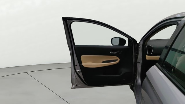 View Honda City ZX Image 32 Used Honda City ZX Image 32