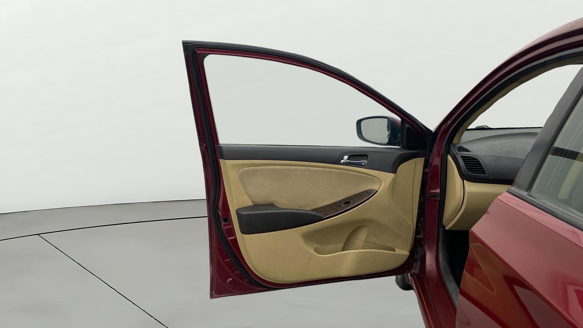 Used 2013 Hyundai Fluidic Verna Used 2013 Hyundai Fluidic Verna