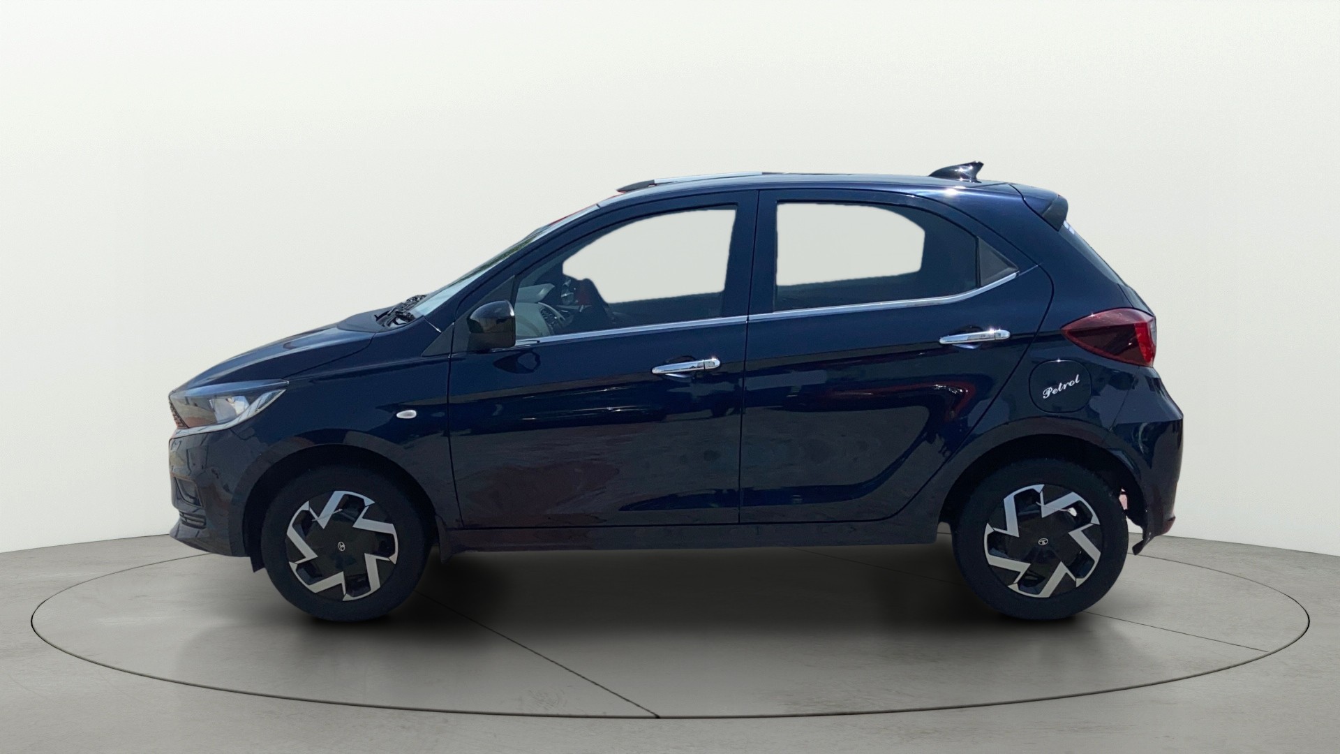 Used 2025 Tata Tiago Used 2025 Tata Tiago