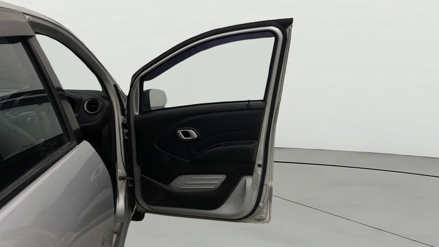 View Datsun Redi GO Image 43 Used Datsun Redi GO Image 43
