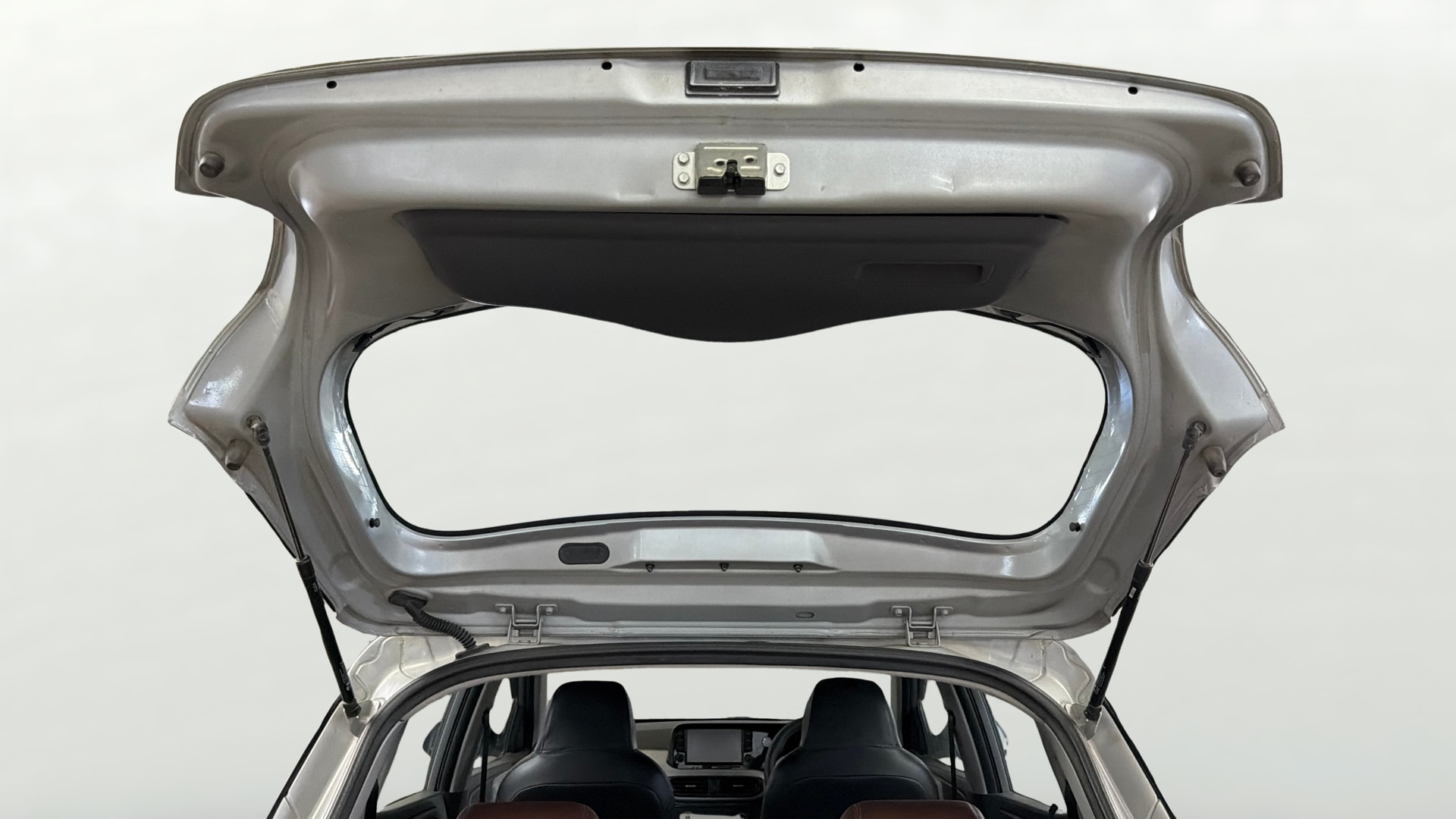 View 2021 Hyundai Grand i10 Nios Sportz CNG Image 16 Used 2021 Hyundai Grand i10 Nios Sportz CNG Image 16