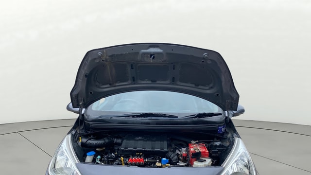 View Hyundai Grand i10 Image 32 Used Hyundai Grand i10 Image 32