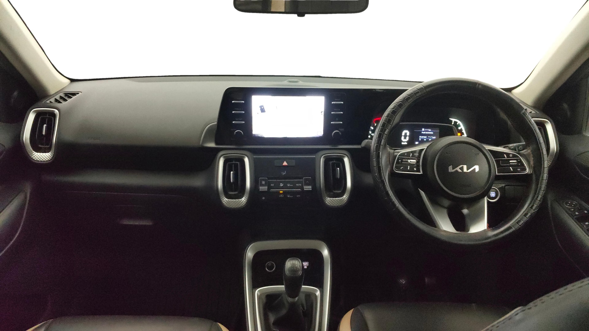 View 2021 Kia Sonet HTK Plus iMT Petrol Image 15 Used 2021 Kia Sonet HTK Plus iMT Petrol Image 15