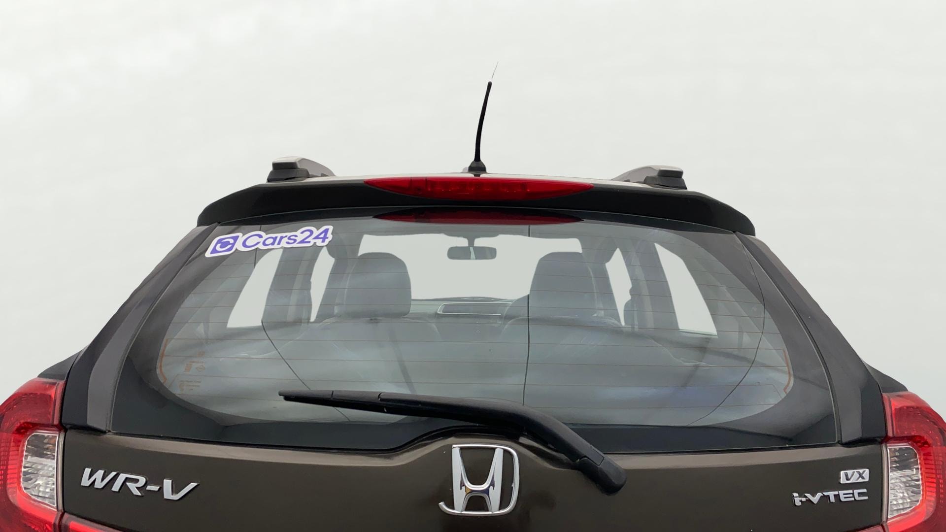 View 2017 Honda WR-V S MT Diesel Edge Edition Image 3 Used 2017 Honda WR-V S MT Diesel Edge Edition Image 3