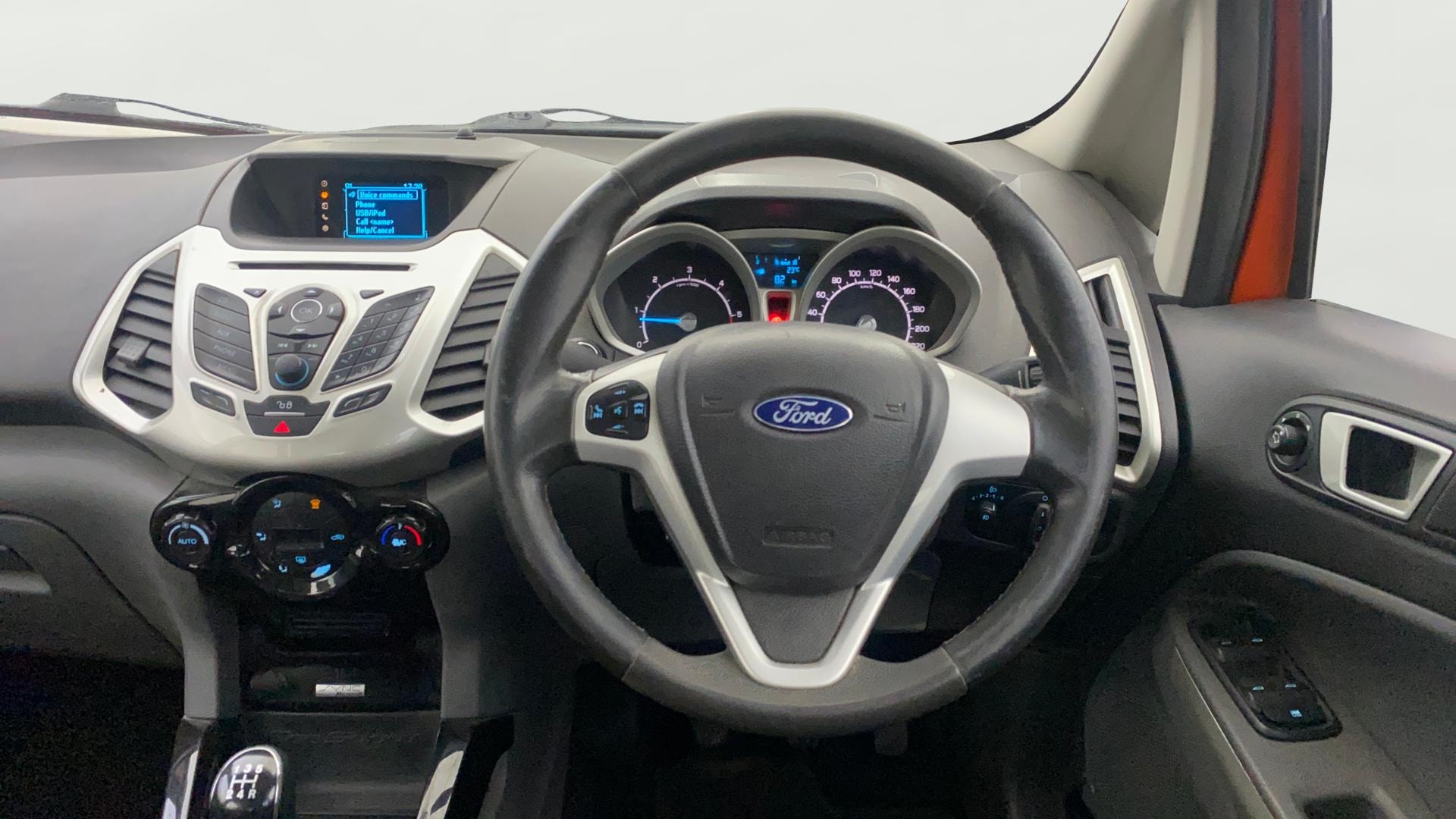 View 2015 Ford EcoSport 1.5 TDCi Diesel Ambiente BS IV Image 12 Used 2015 Ford EcoSport 1.5 TDCi Diesel Ambiente BS IV Image 12