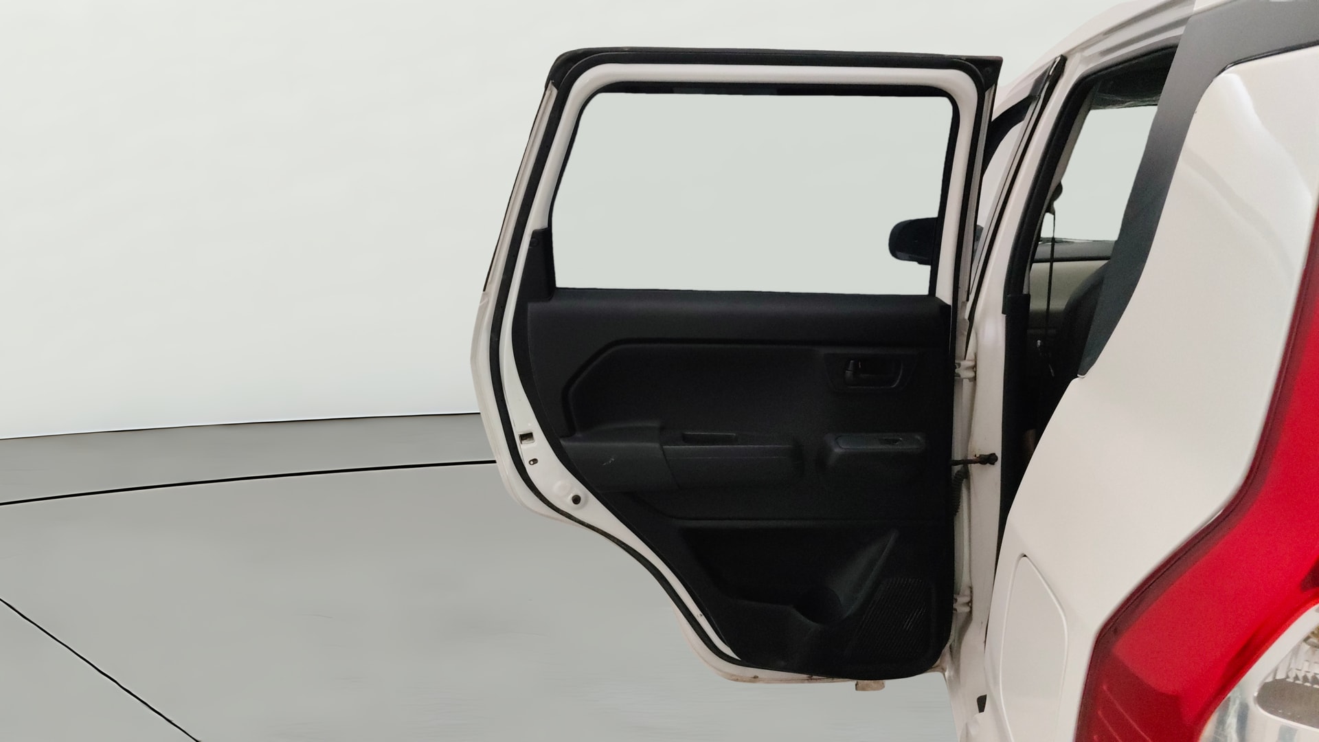 View 2019 Maruti Suzuki 1000 Base Variant Image 22 Used 2019 Maruti Suzuki 1000 Base Variant Image 22