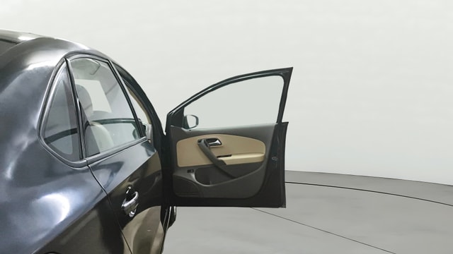 View Volkswagen Vento Image 45 Used Volkswagen Vento Image 45