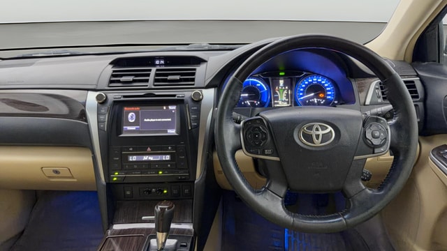 View Toyota Camry Image 13 Used Toyota Camry Image 13