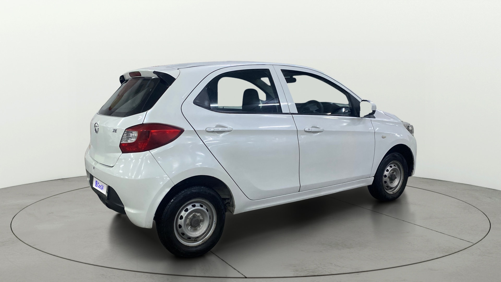 View 2018 Tata Tiago Revotorq XB Image 42 Used 2018 Tata Tiago Revotorq XB Image 42