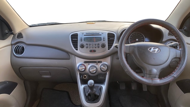 View Hyundai i10 Image 15 Used Hyundai i10 Image 15