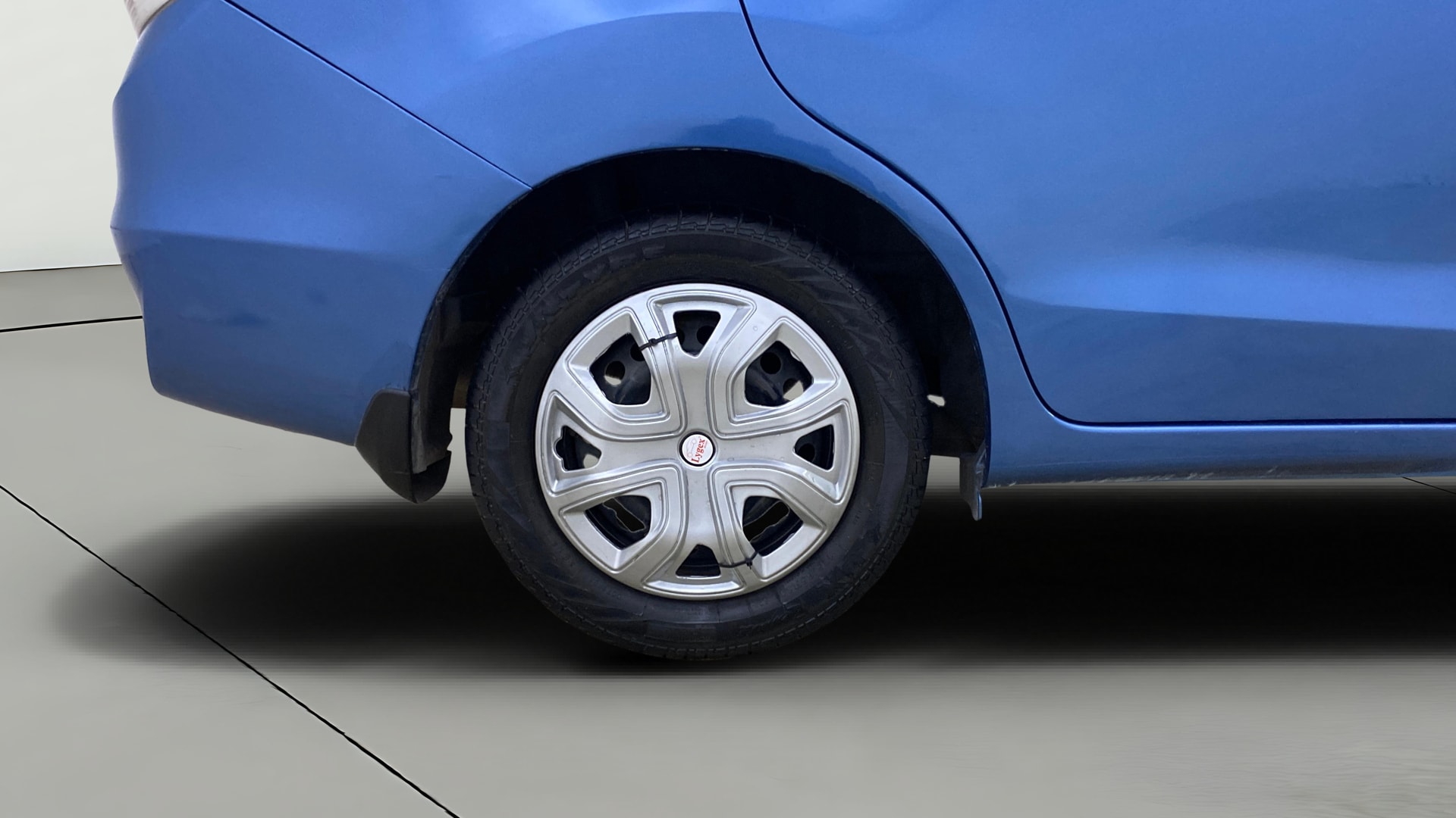 View 2014 Honda Amaze E MT Petrol BS IV Image 24 Used 2014 Honda Amaze E MT Petrol BS IV Image 24