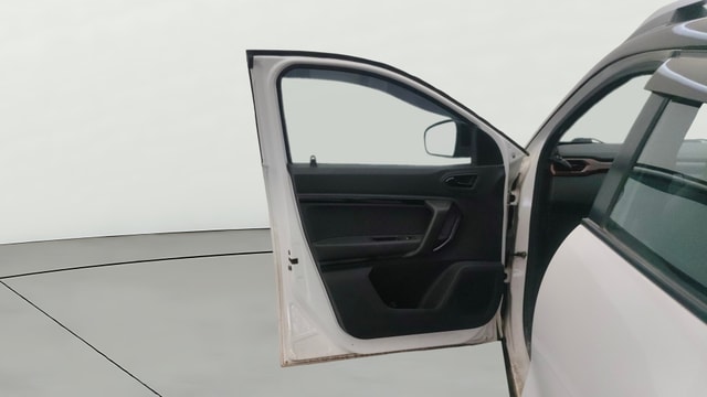 View Renault Kiger Image 31 Used Renault Kiger Image 31