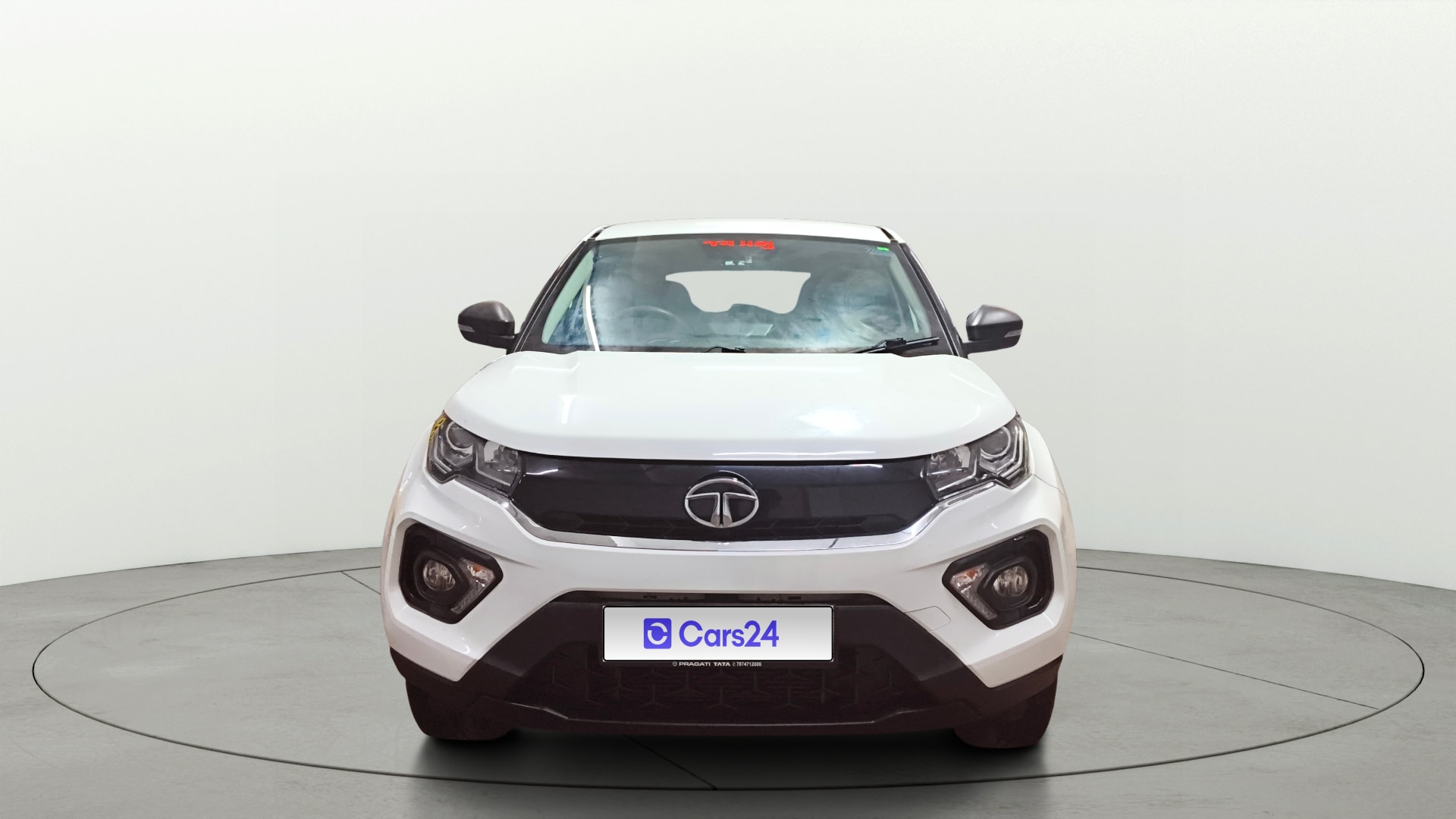 View 2023 Tata Nexon Revotron XE Image 1 Used 2023 Tata Nexon Revotron XE Image 1