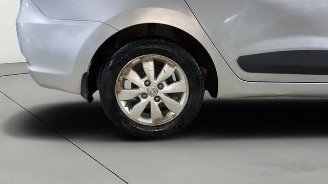 View Hyundai Xcent Image 24 Used Hyundai Xcent Image 24