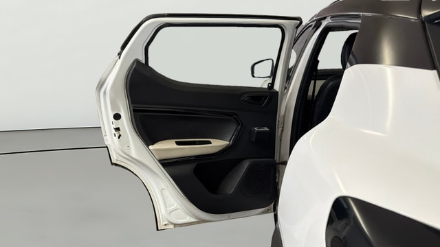 View Renault Kiger Image 22 Used Renault Kiger Image 22