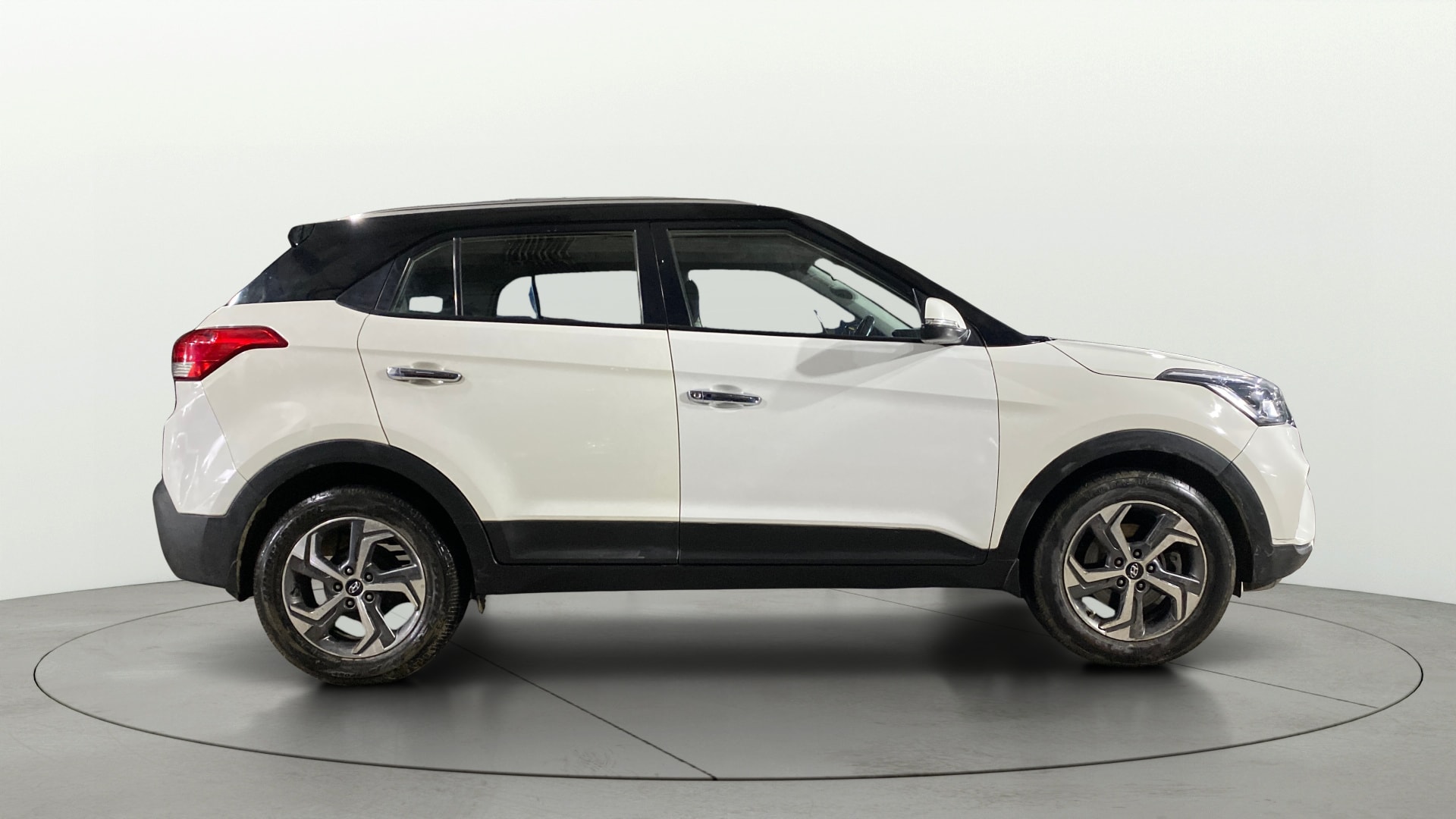 View 2018 Hyundai Creta 1.4 E Diesel Image 9 Used 2018 Hyundai Creta 1.4 E Diesel Image 9
