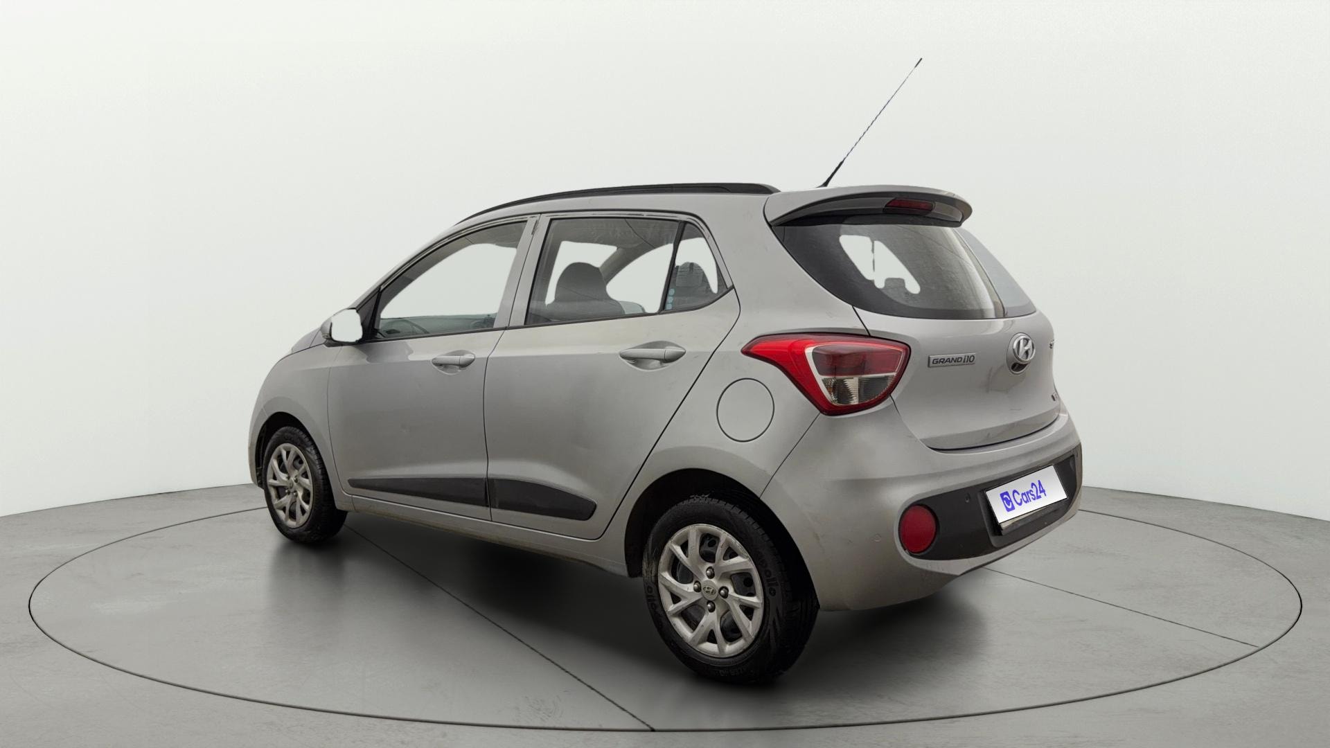 Used 2019 Hyundai Grand i10 Used 2019 Hyundai Grand i10
