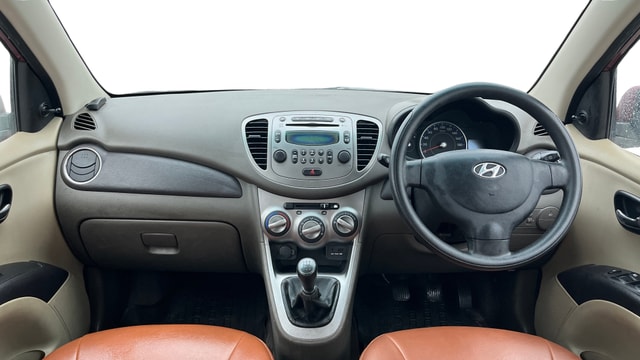 View Hyundai i10 Image 15 Used Hyundai i10 Image 15