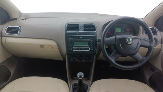 View Skoda Rapid Image 15 Used Skoda Rapid Image 15
