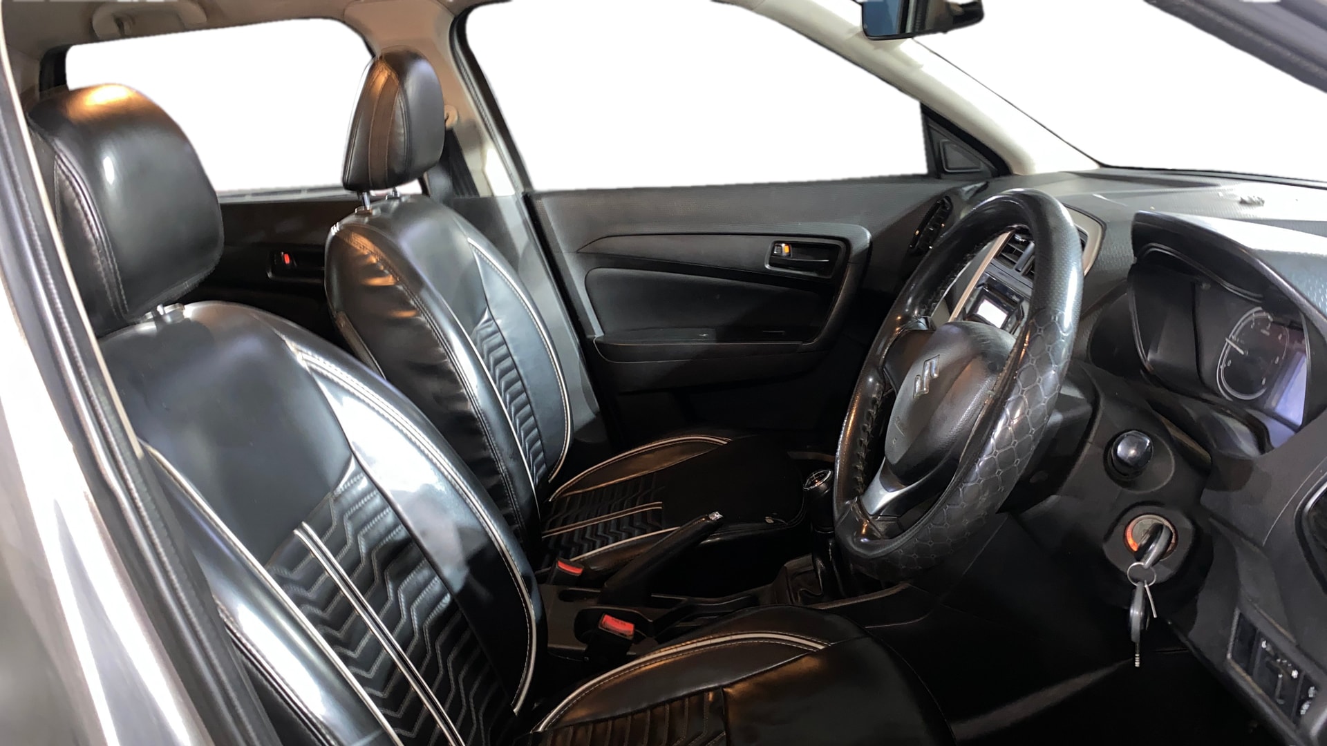 View 2019 Maruti Suzuki 1000 Base Variant Image 26 Used 2019 Maruti Suzuki 1000 Base Variant Image 26
