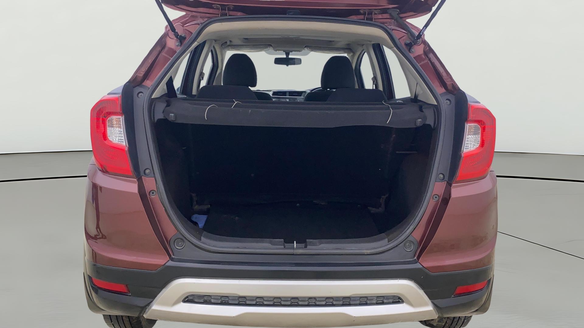 View 2017 Honda WR-V S MT Diesel Edge Edition Image 40 Used 2017 Honda WR-V S MT Diesel Edge Edition Image 40