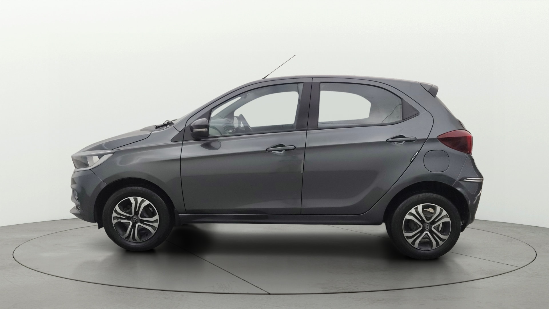 Used 2023 Tata Tiago Used 2023 Tata Tiago