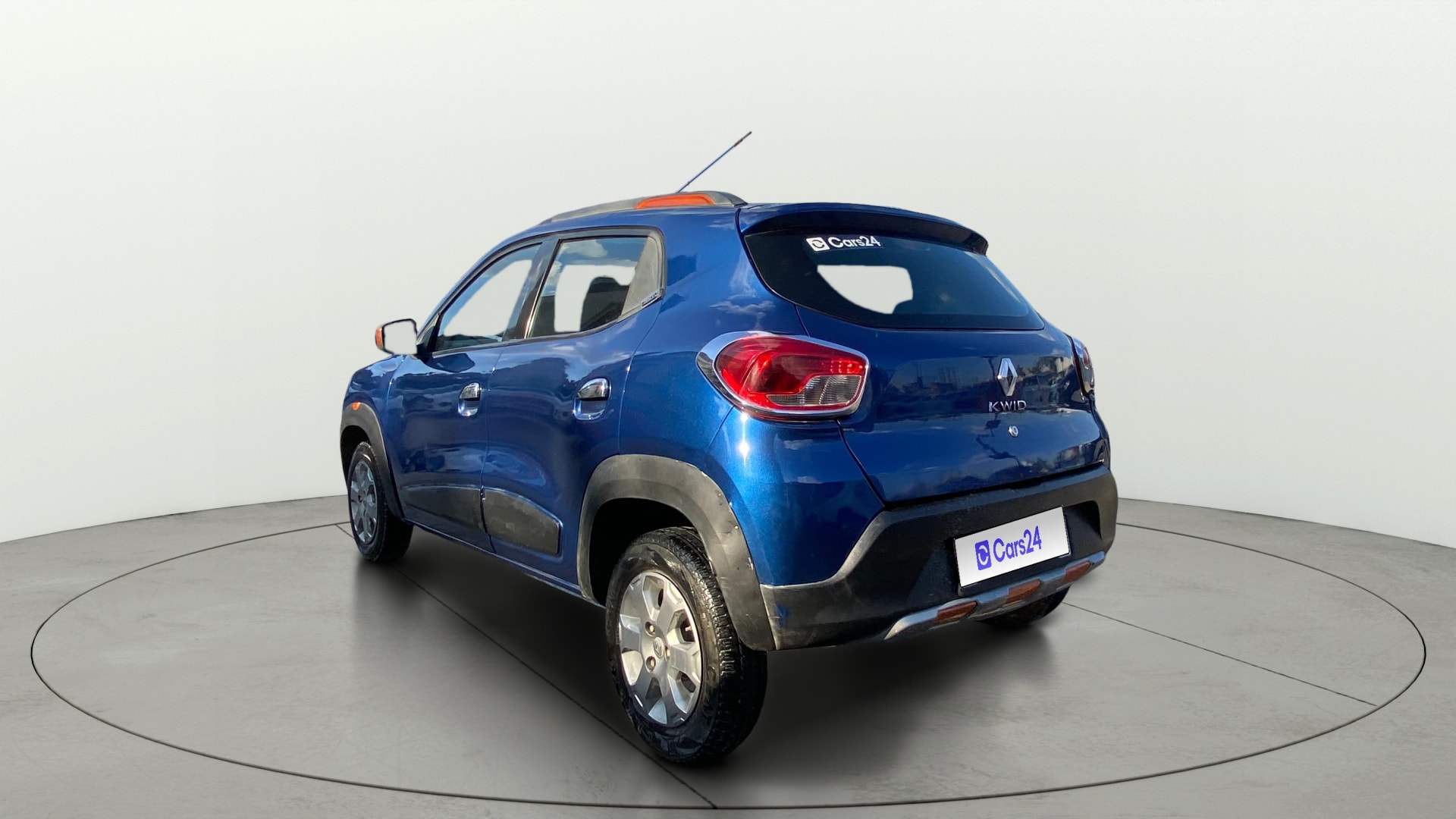 View 2019 Renault Kwid RXT 1.0 Driver Airbag Option Image 2 Used 2019 Renault Kwid RXT 1.0 Driver Airbag Option Image 2